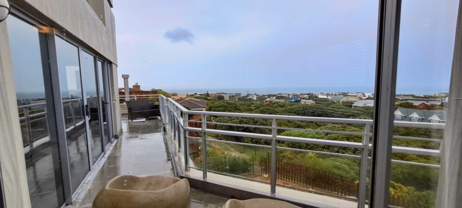 4 Bedroom Property for Sale in Vermont Western Cape